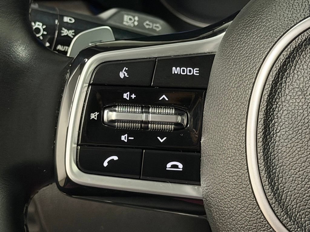 Used 2022 Kia Sorento S FWD image 37