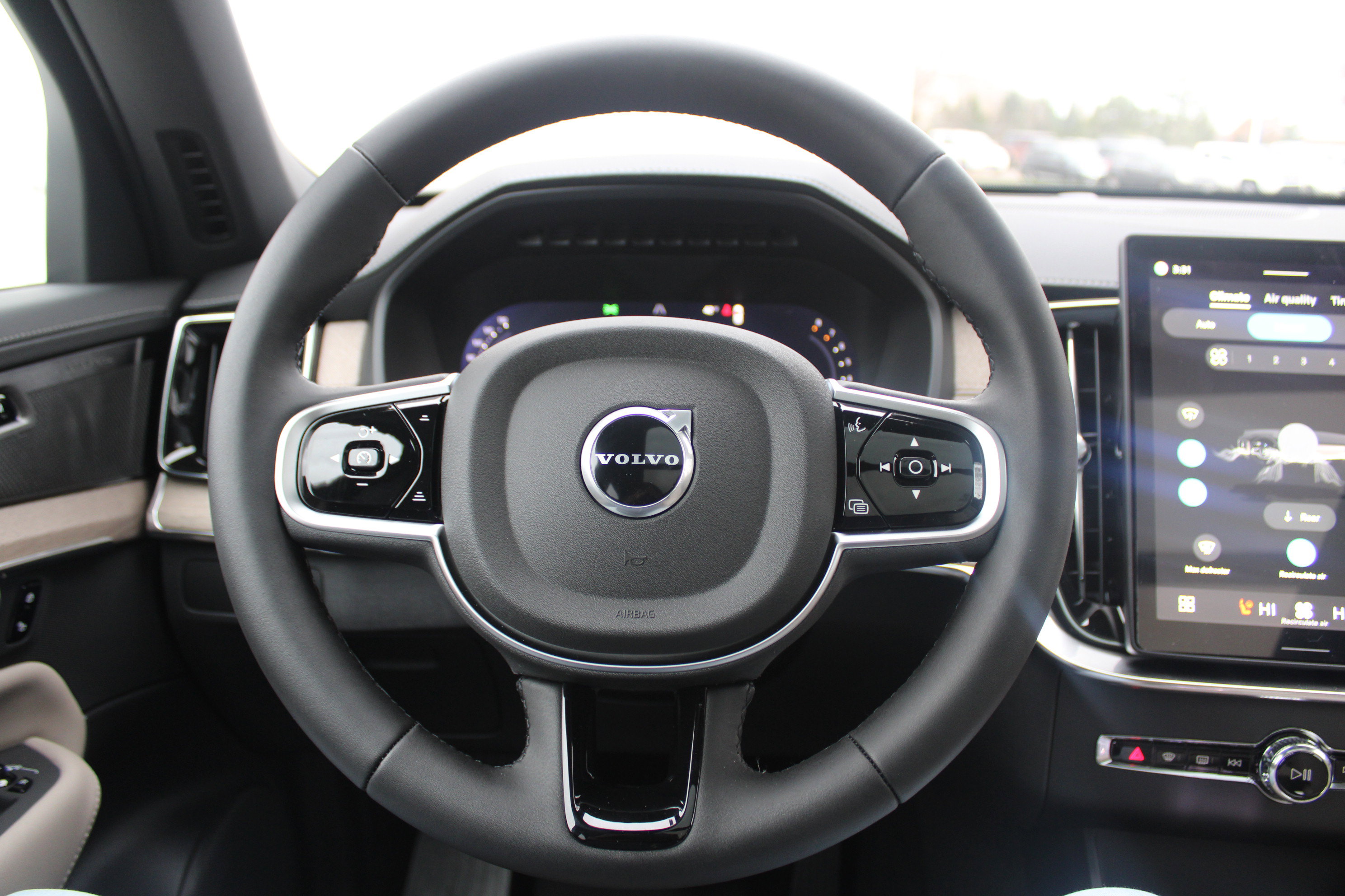 New 2026 Volvo XC90 B6 Plus w/ Protection Package AWD/4WD image 21