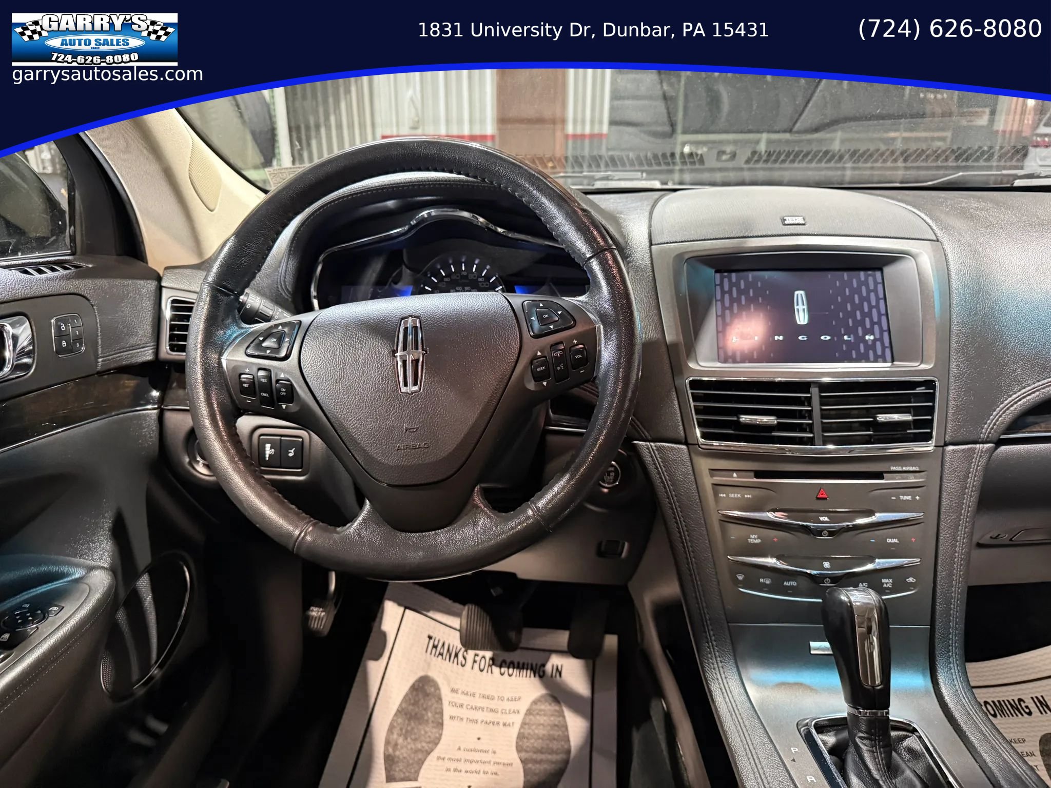Used 2018 Lincoln MKT AWD image 15