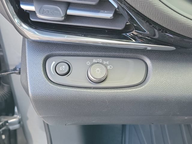 New 2026 Buick Envista Sport Touring w/ Convenience I Package FWD image 21