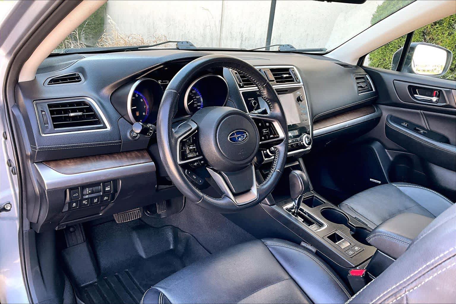 Used 2018 Subaru Outback 2.5i Limited AWD/4WD image 18