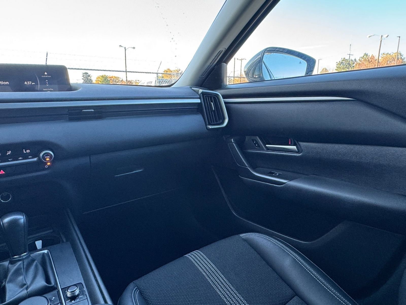 Used 2025 MAZDA CX-50 AWD 2.5 S w/ Select Package image 33