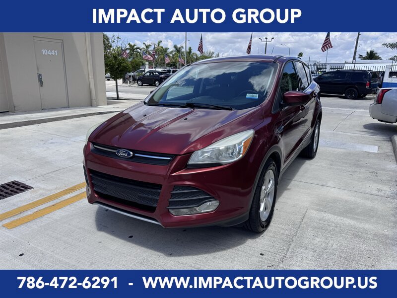 Used 2016 Ford Escape SE AWD/4WD image 1
