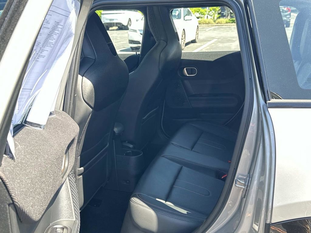 Used 2025 MINI Cooper S FWD image 25