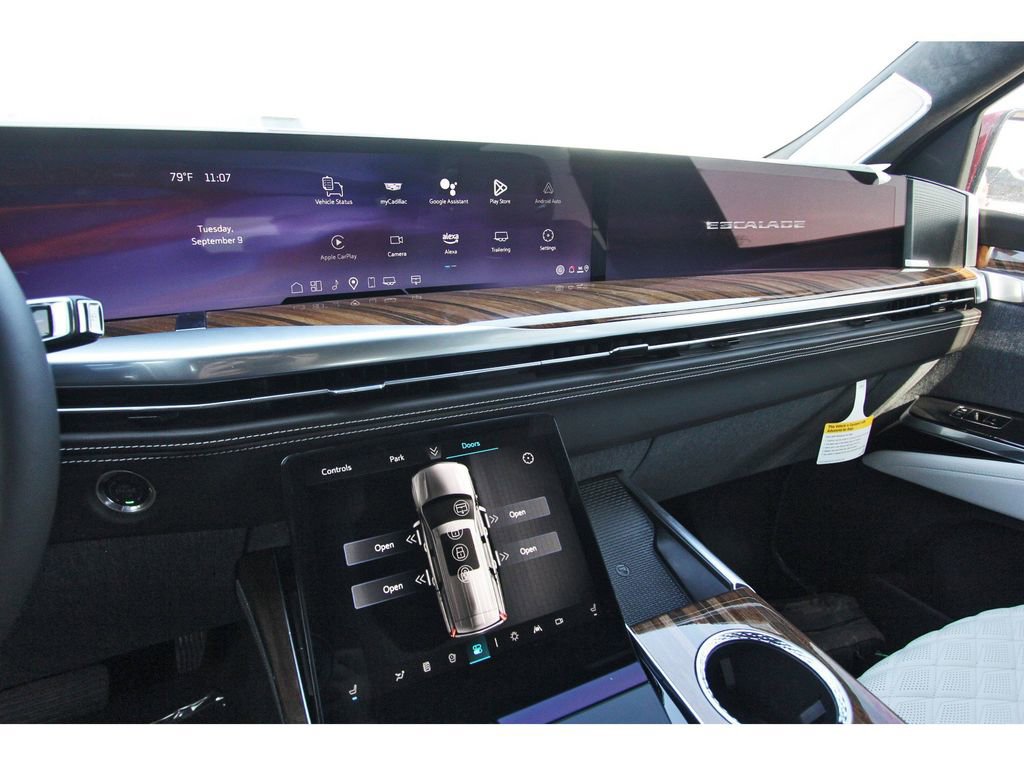 New 2025 Cadillac Escalade Sport Platinum w/ LPO, ONYX Package image 16