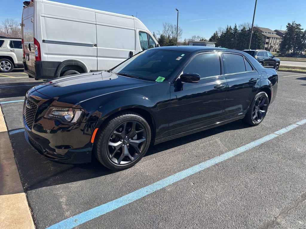 Used 2023 Chrysler 300 S w/ Comfort Group image 2