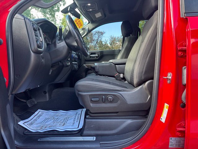 Used 2022 Chevrolet Silverado 1500 LT AWD/4WD image 9