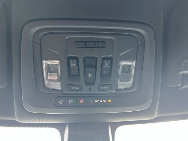 Used 2022 Chevrolet Silverado 2500 High Country w/ Z71 Off-Road Package image 24