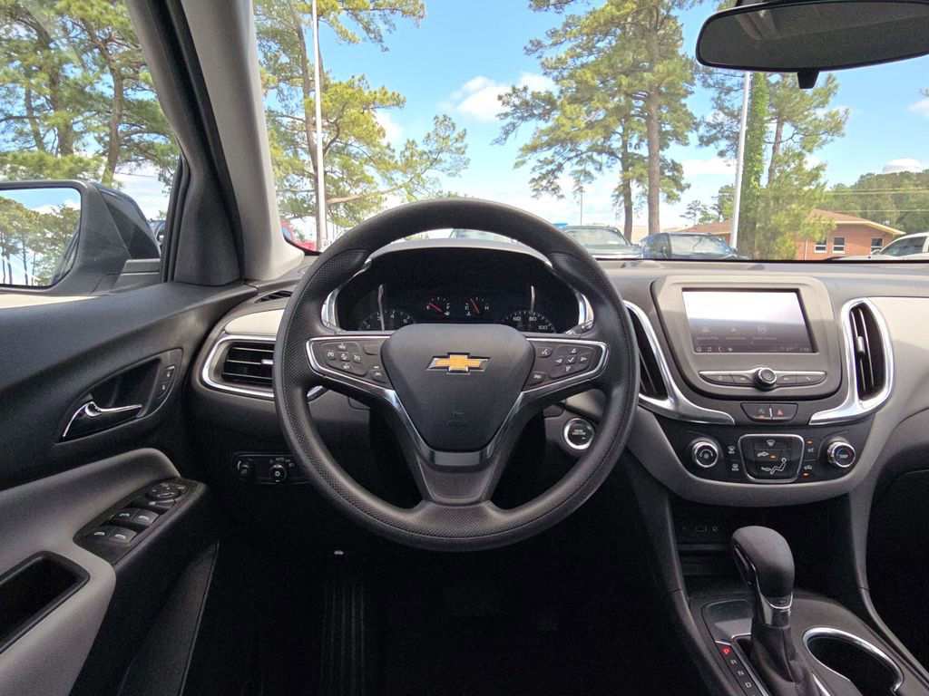 Used 2024 Chevrolet Equinox LS w/ Sport Edition FWD image 13