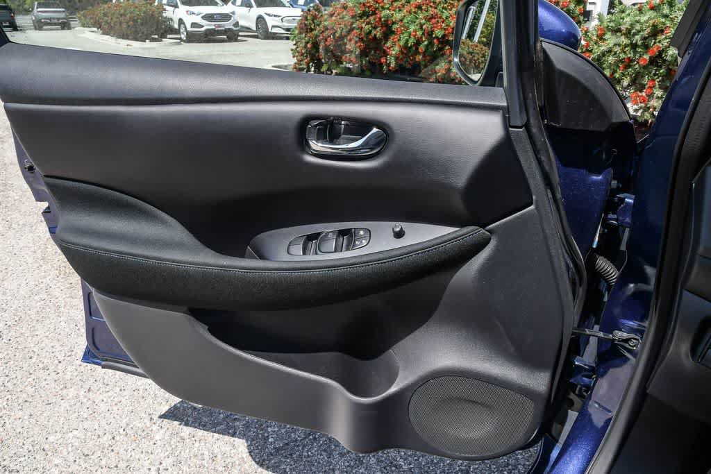 Used 2022 Nissan Leaf S FWD image 24
