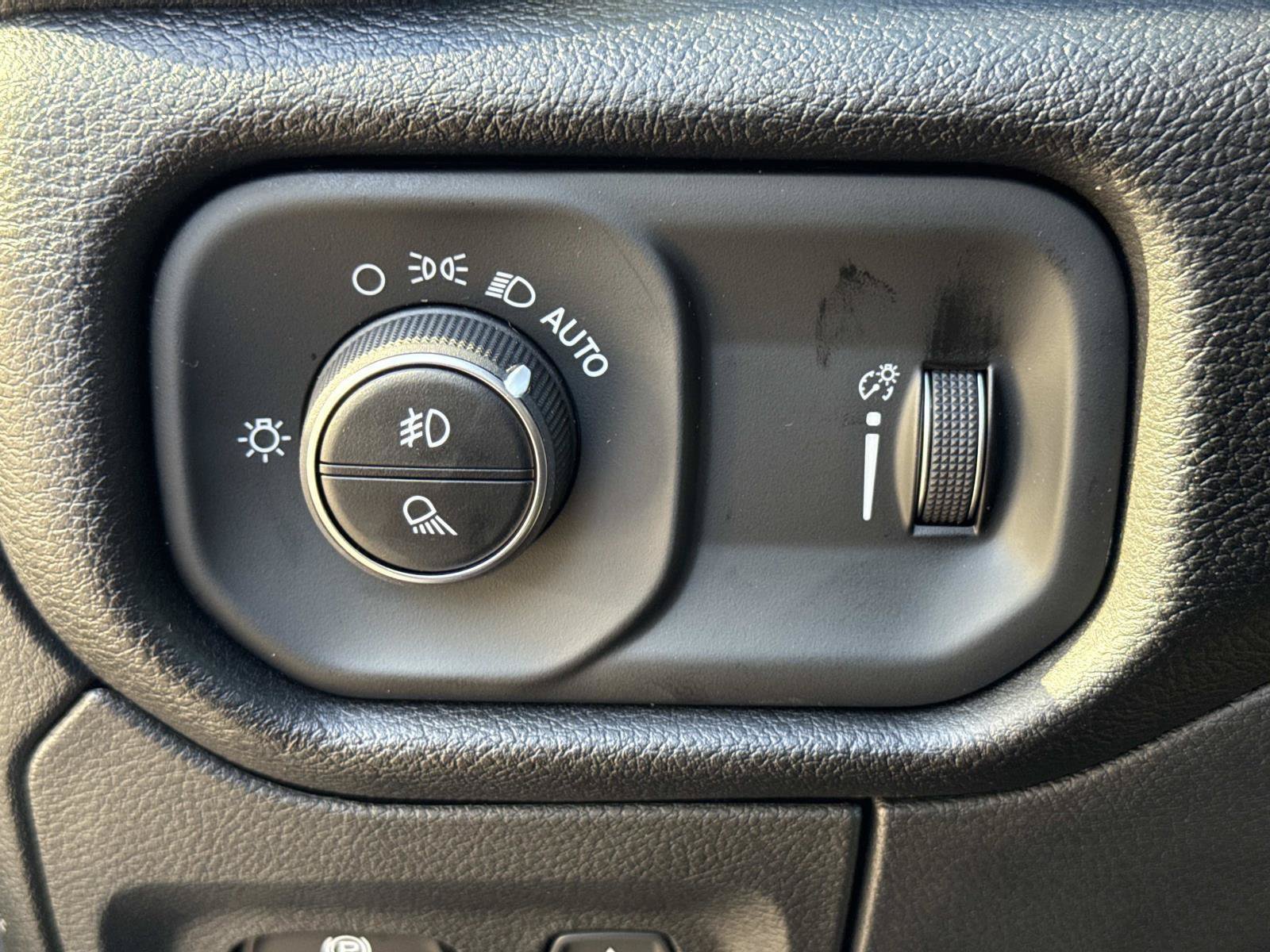 New 2026 RAM 1500 Big Horn AWD/4WD image 23