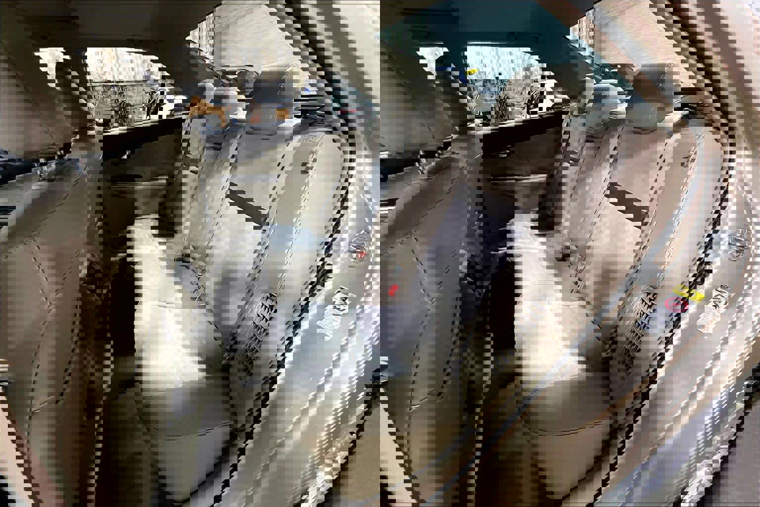 Used 2012 Toyota Camry XLE w/ Leather Pkg image 20