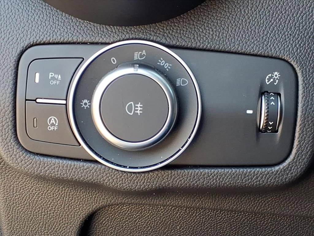 New 2026 Alfa Romeo Stelvio Sprint w/ Convenience Package image 24