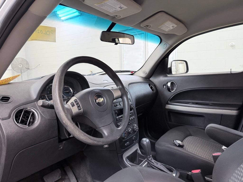 Used 2010 Chevrolet HHR LT FWD image 14
