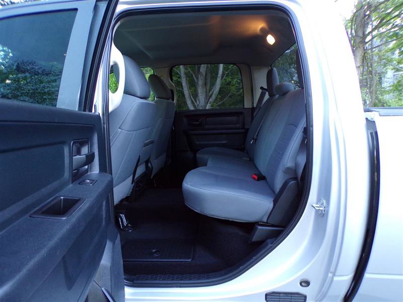 Used 2016 RAM 1500 Tradesman w/ Popular Equipment Group RWD image 28