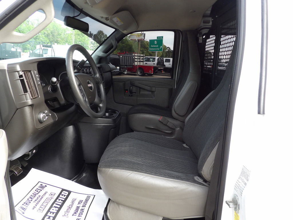 Used 2020 GMC Savana 2500 w/ Driver Convenience Package RWD image 17