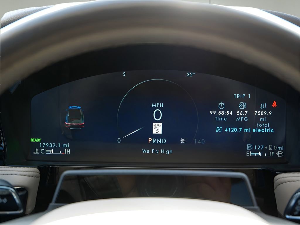 Used 2023 Lincoln Corsair Grand Touring w/ Equipment Group 302A image 19