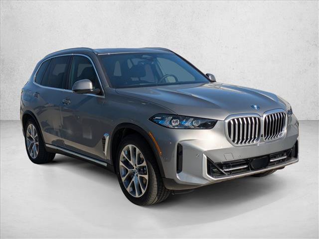 Used 2026 BMW X5 xDrive50e w/ Executive Package AWD/4WD image 7