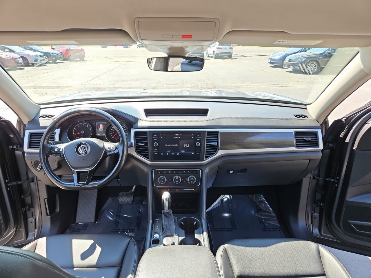 Used 2019 Volkswagen Atlas SE image 27