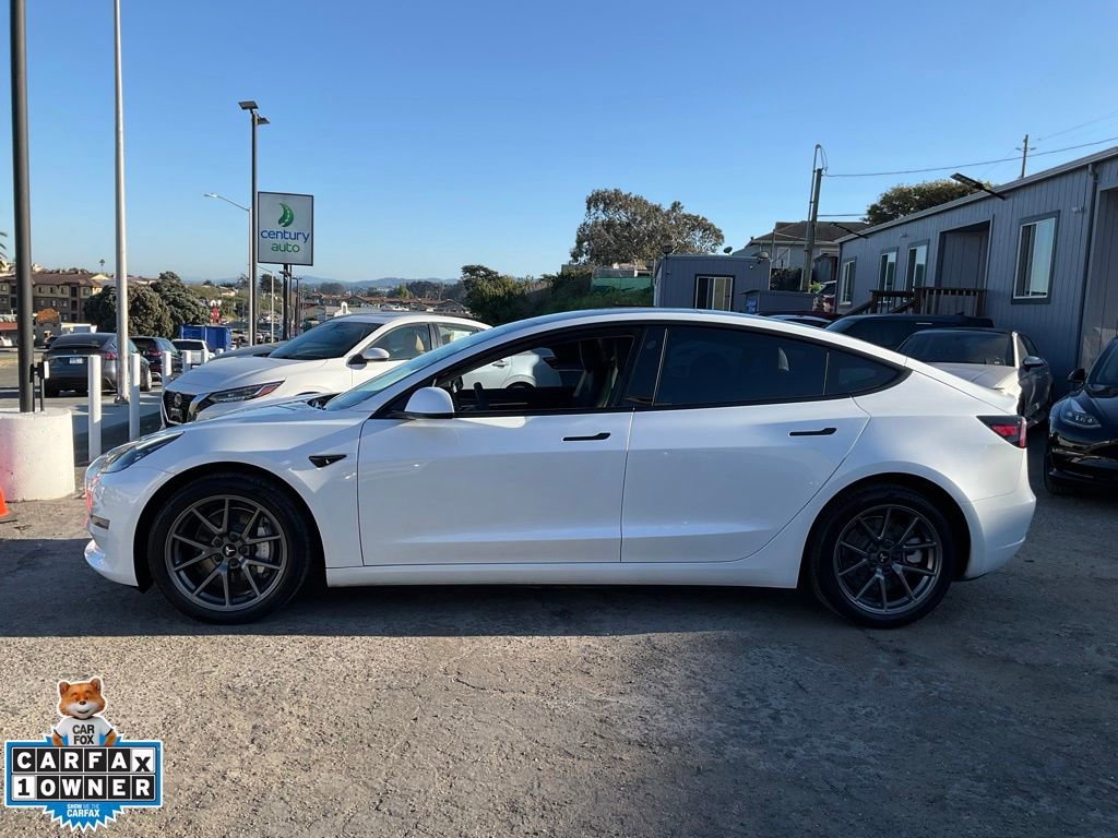 Used 2023 Tesla Model 3 Standard Range image 5