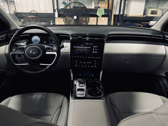 Used 2023 Hyundai Tucson Limited image 27