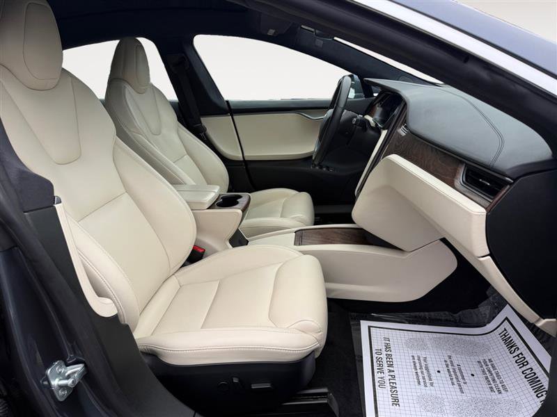 Used 2020 Tesla Model S Long Range Plus image 16