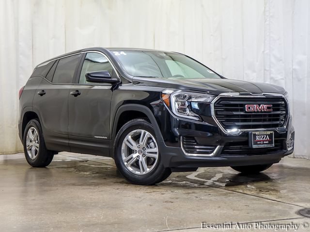 Used 2024 GMC Terrain SLE FWD image 2