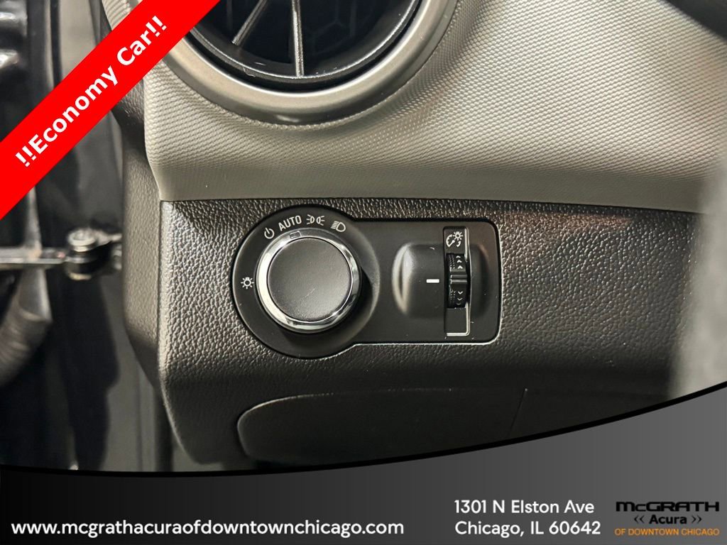 Used 2013 Chevrolet Sonic LT image 16