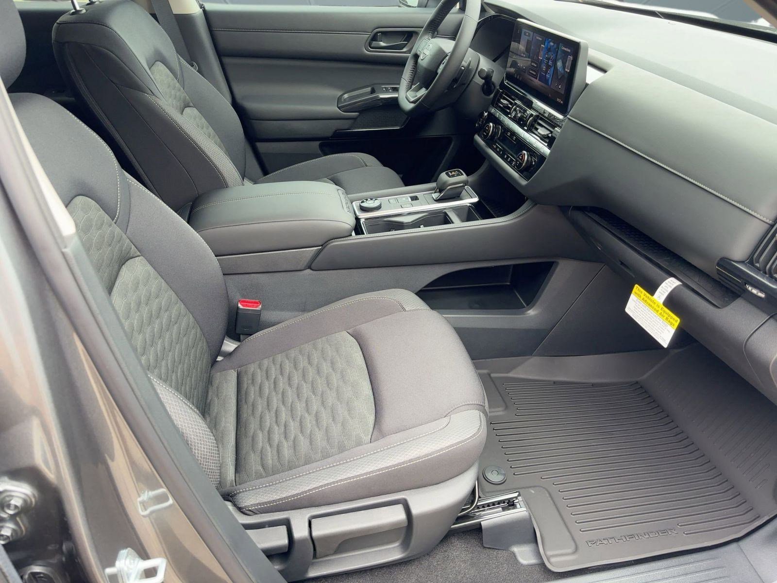 New 2026 Nissan Pathfinder SV image 29