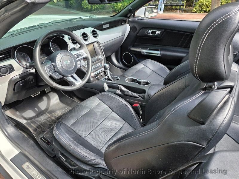 Used 2015 Ford Mustang Premium image 37