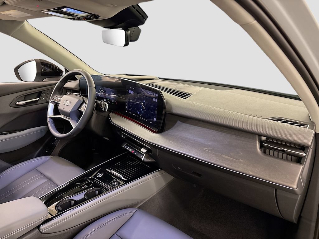 New 2026 Audi Q3 quattro 2.0T AWD/4WD image 14