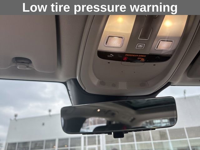 Used 2025 Volvo XC60 T8 Core w/ Climate Package image 23