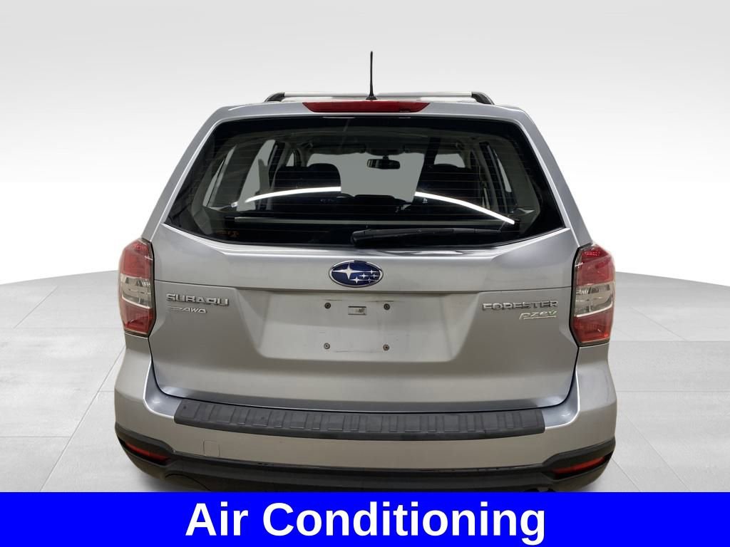Used 2014 Subaru Forester 2.5i image 6