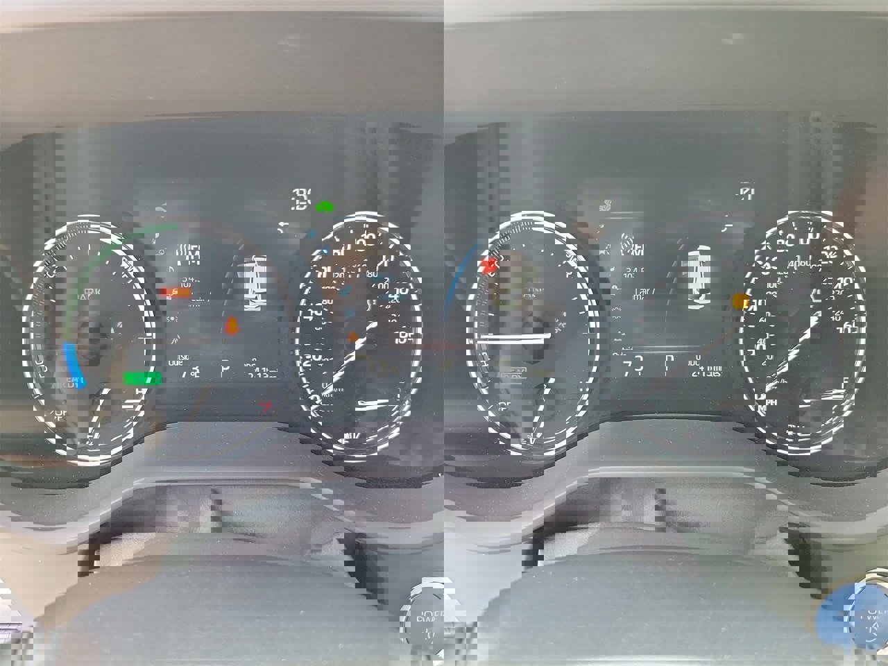 Used 2024 Toyota Sienna Limited image 22