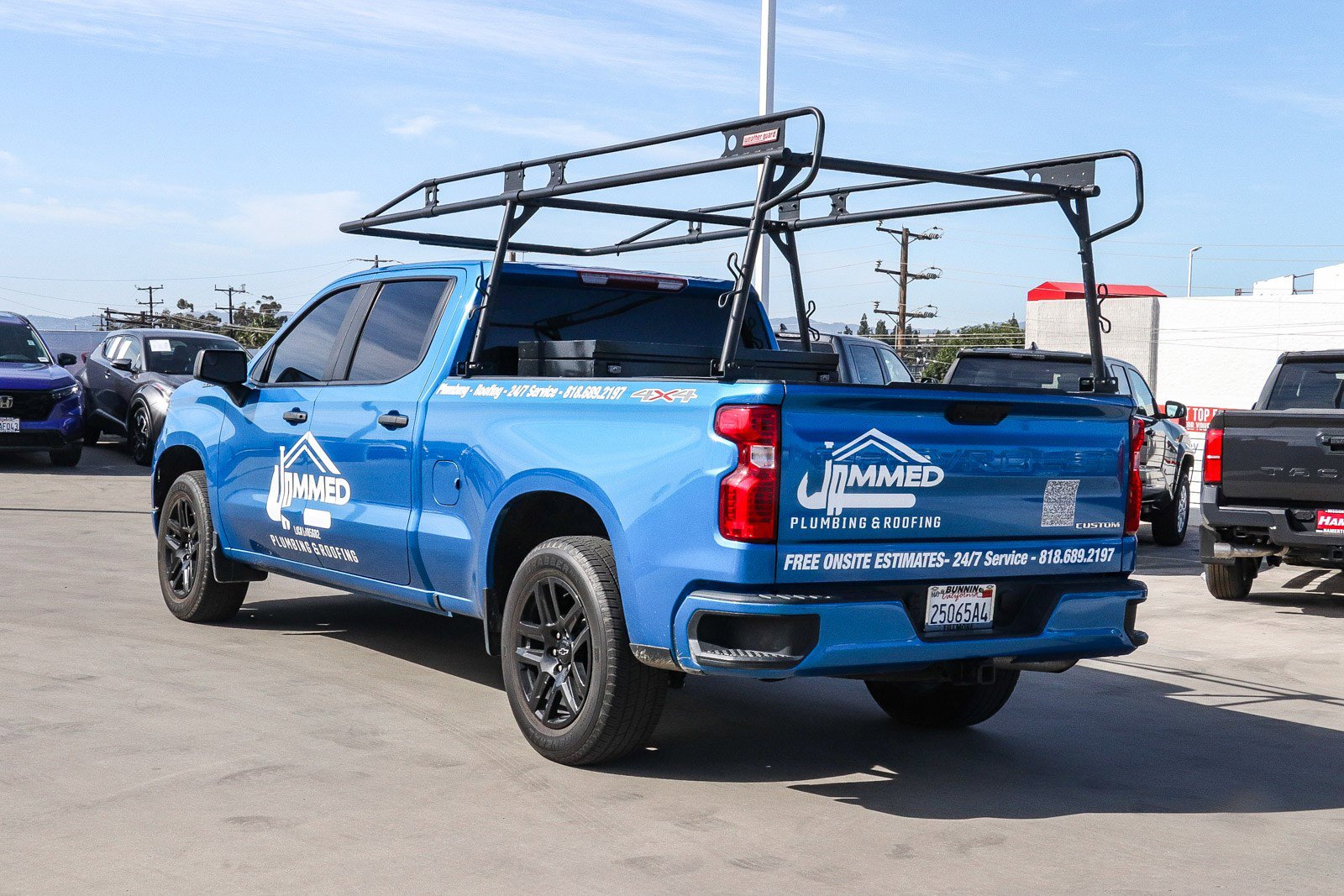 Used 2023 Chevrolet Silverado 1500 Custom AWD/4WD image 5