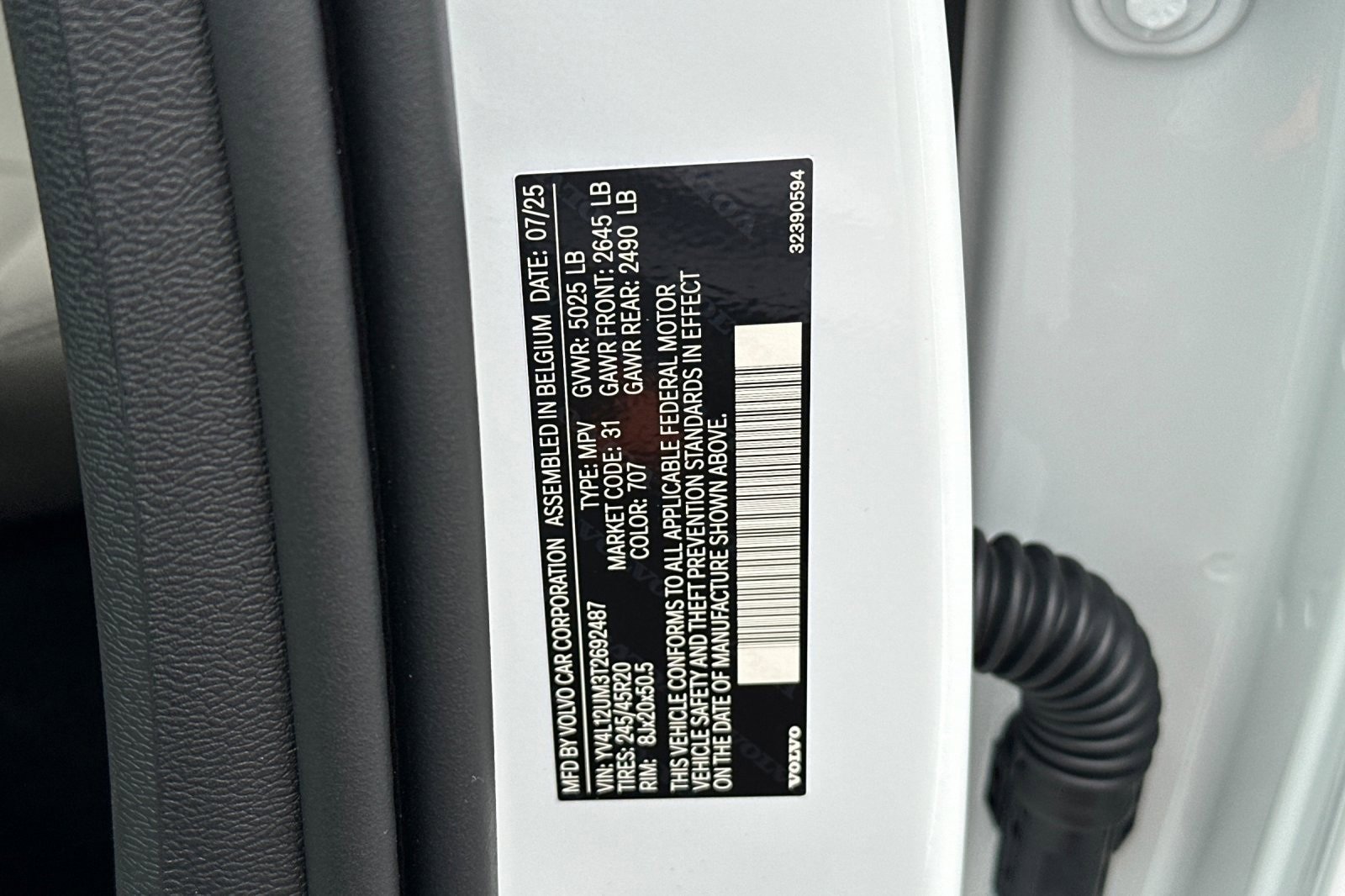 New 2026 Volvo XC40 B5 Ultra w/ Climate Package image 28