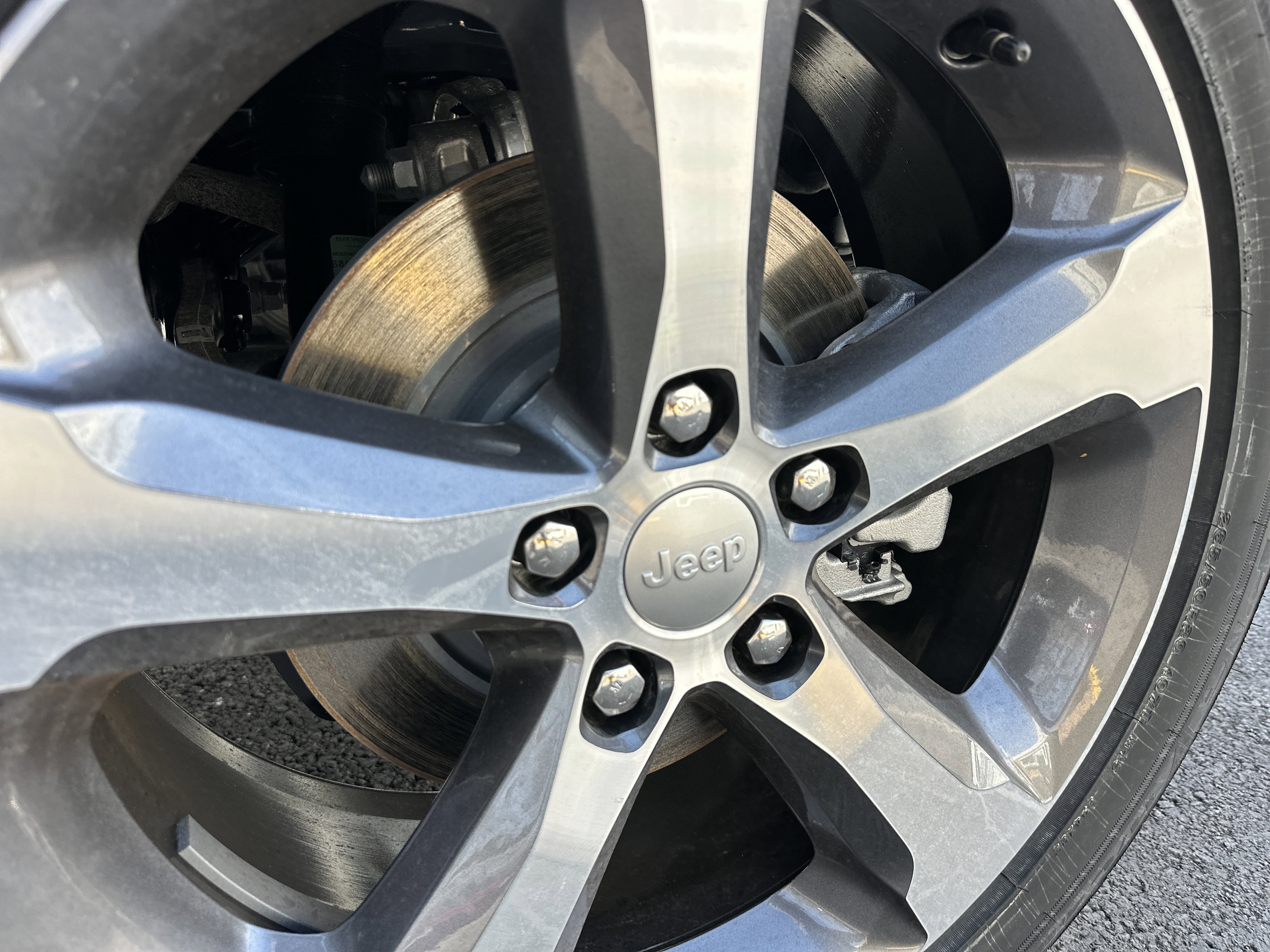 New 2026 Jeep Grand Cherokee Limited image 32