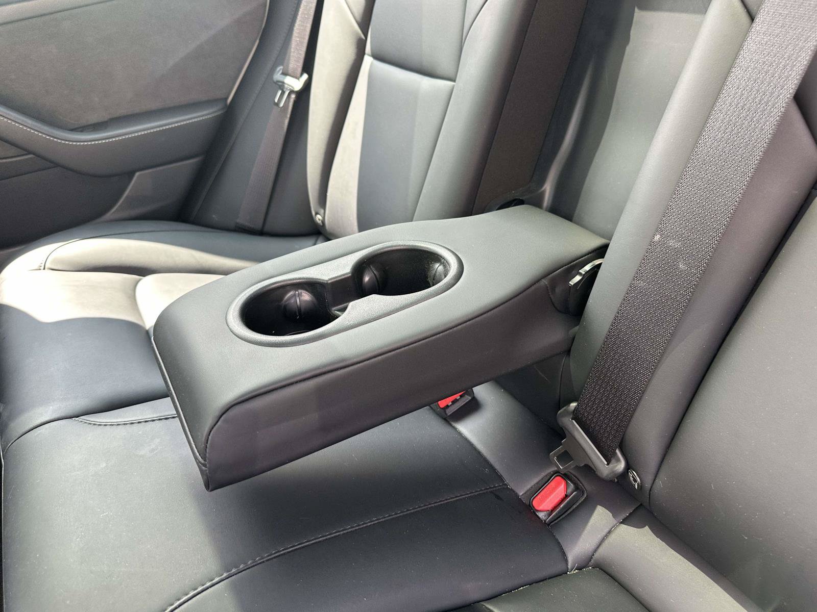 Used 2023 Tesla Model 3 Standard Range RWD image 17