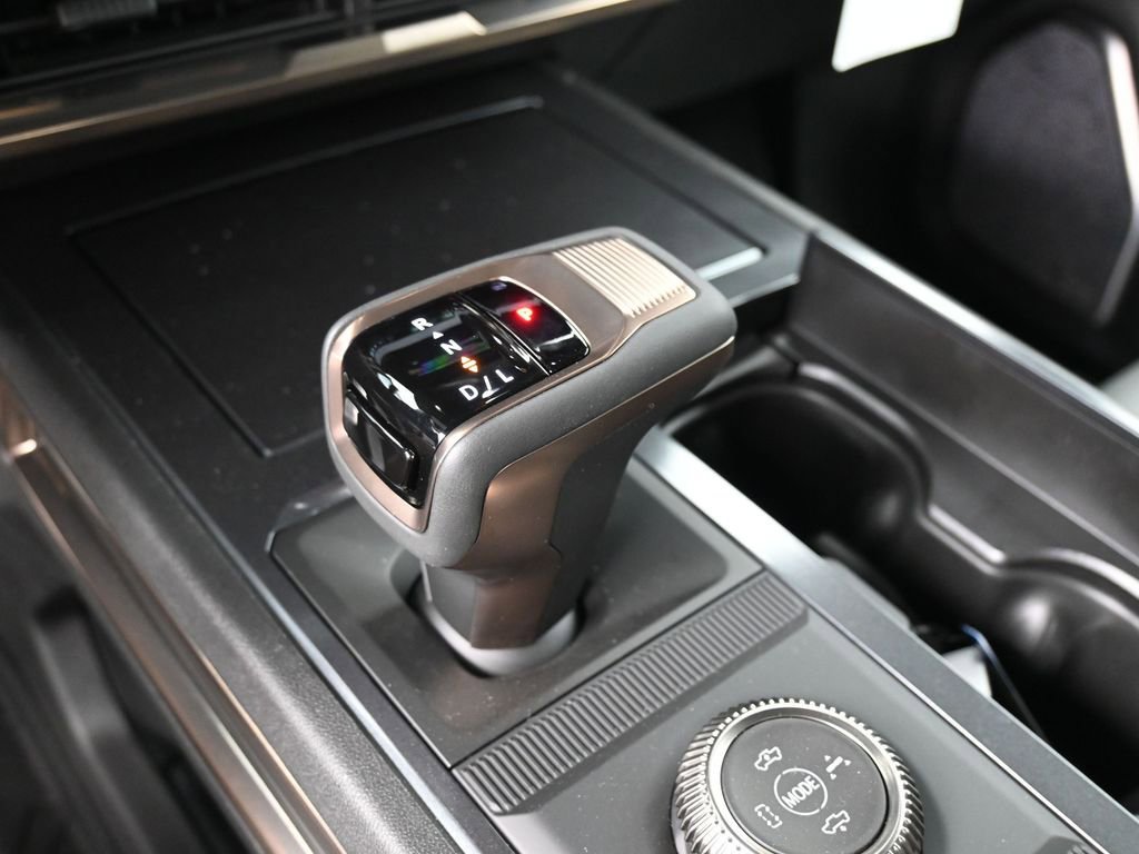 New 2025 GMC Hummer EV 2X w/ LPO, Sport Package image 22