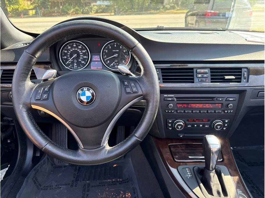 Used 2009 BMW 335i 335i Convertible 2D w/ Premium Pkg image 12