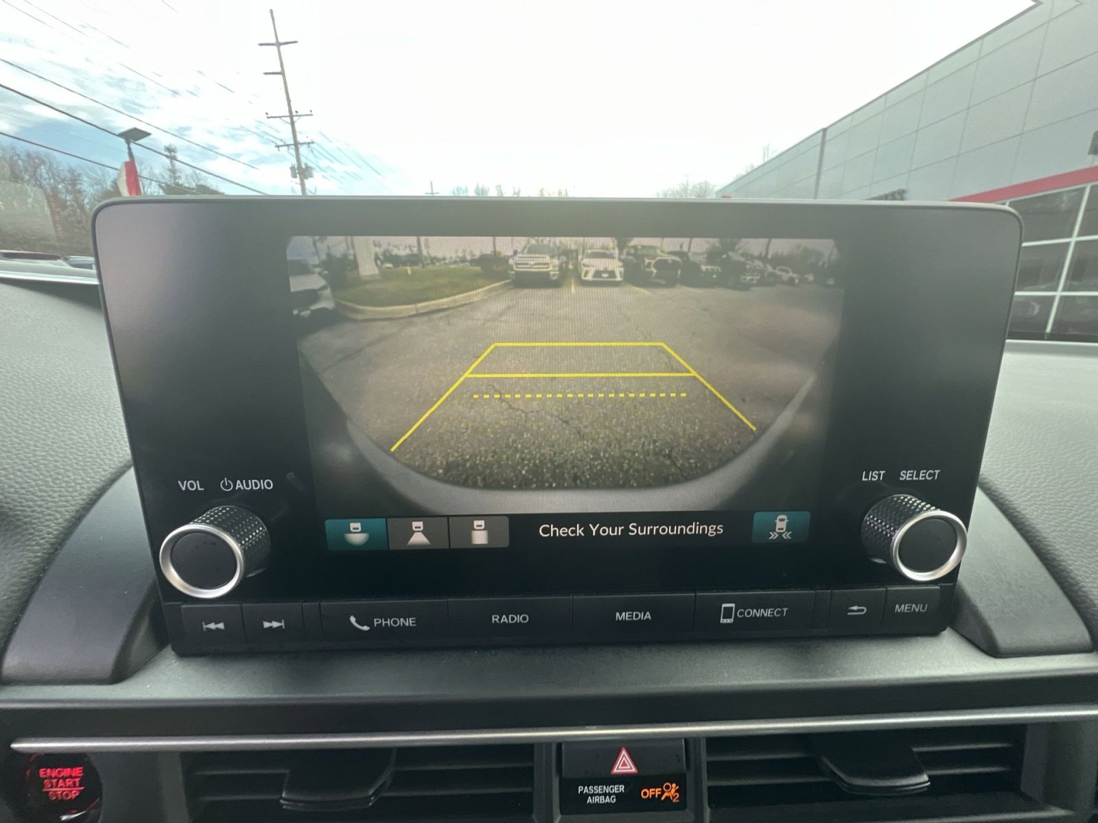 Used 2023 Honda Pilot Sport image 19