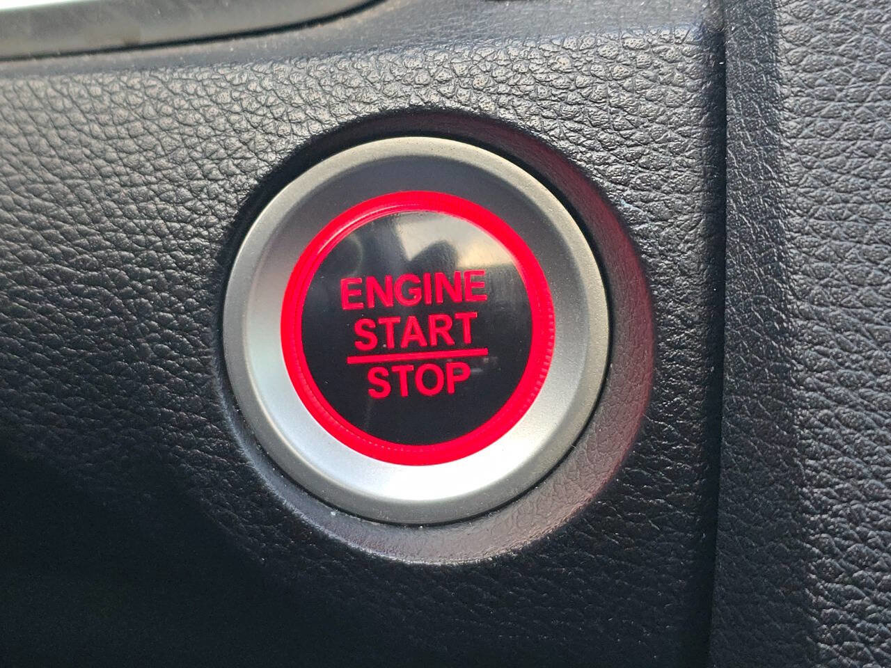 Used 2018 Honda Civic EX image 19