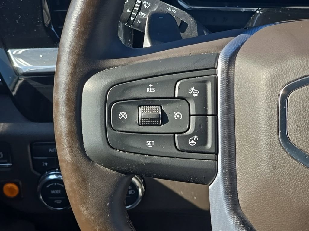 Used 2023 GMC Sierra 1500 SLT w/ SLT Convenience Package image 40
