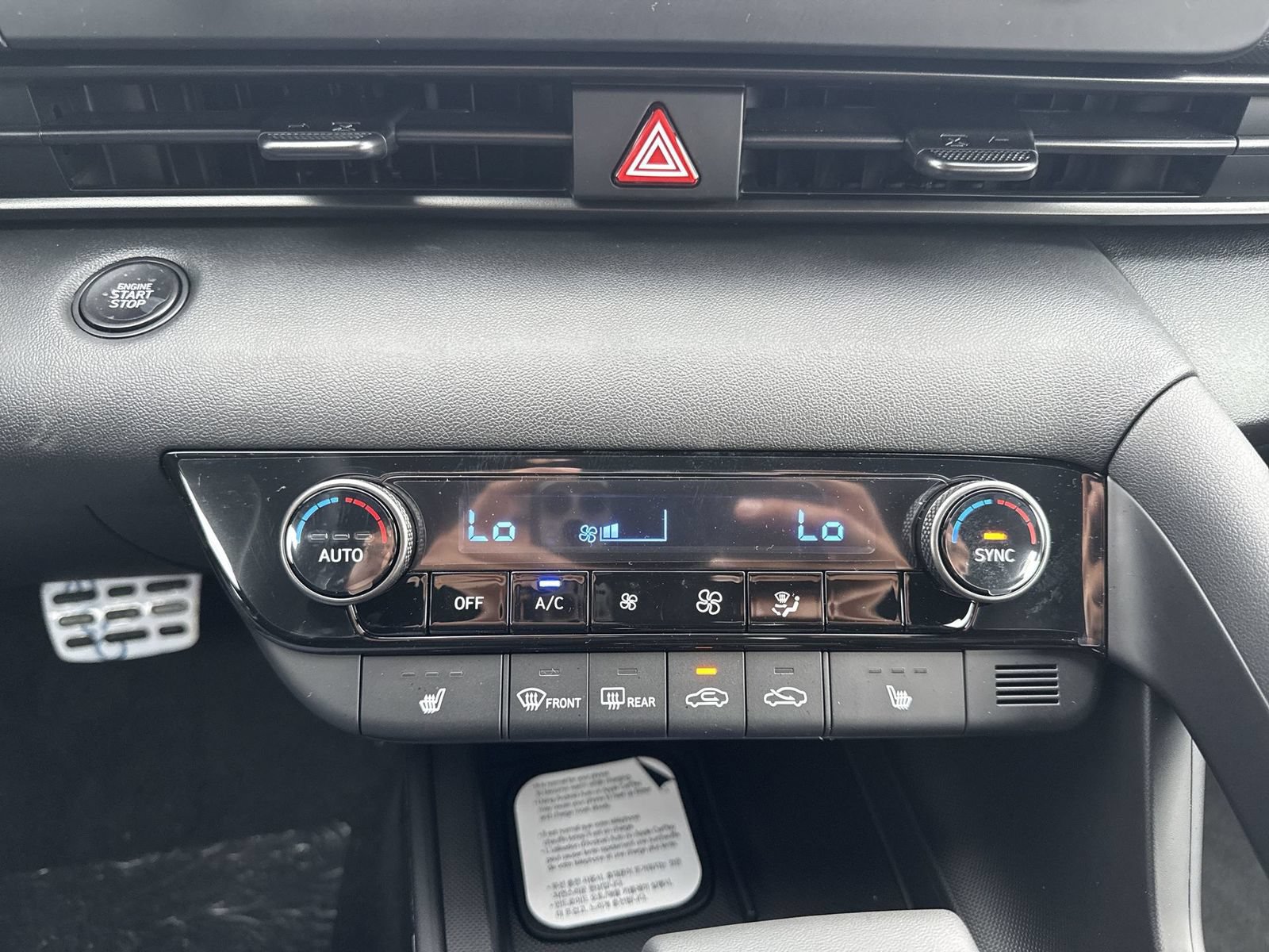 New 2026 Hyundai Elantra SEL Sport FWD image 18