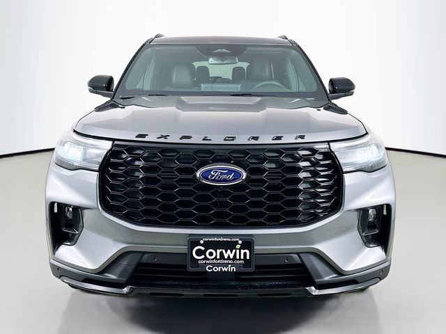 New 2026 Ford Explorer ST-Line w/ ST-Line Street Pack image 2