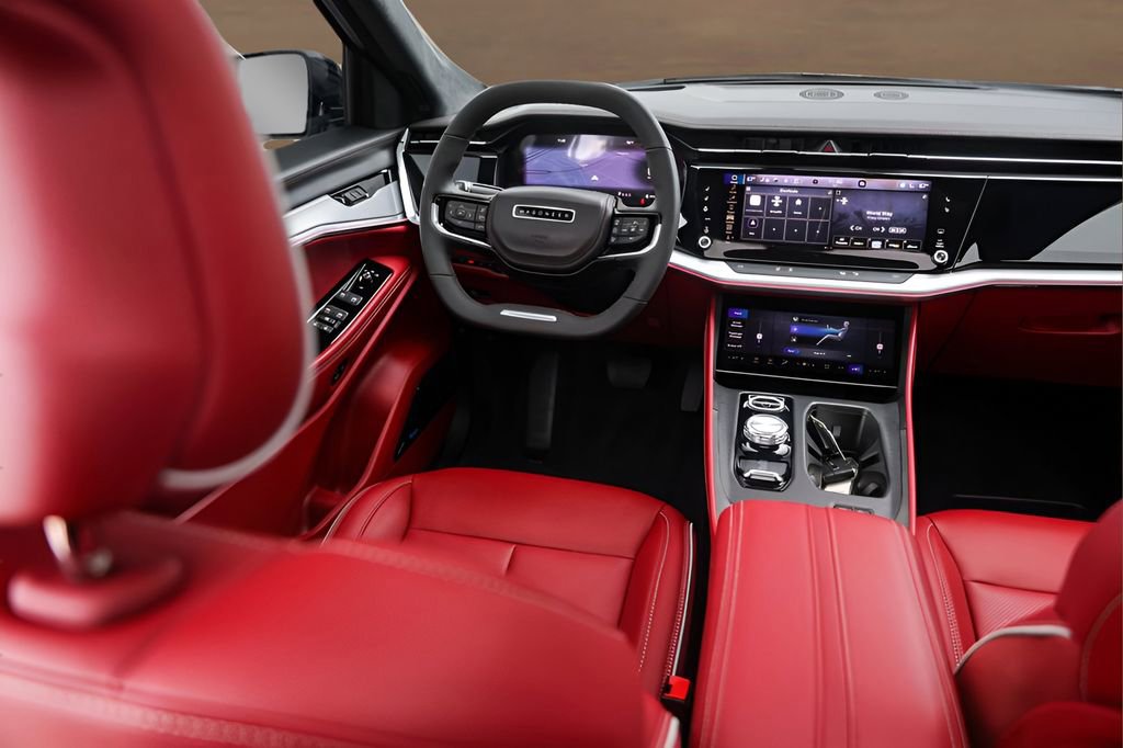 Used 2025 Jeep Wagoneer S Launch Edition image 26