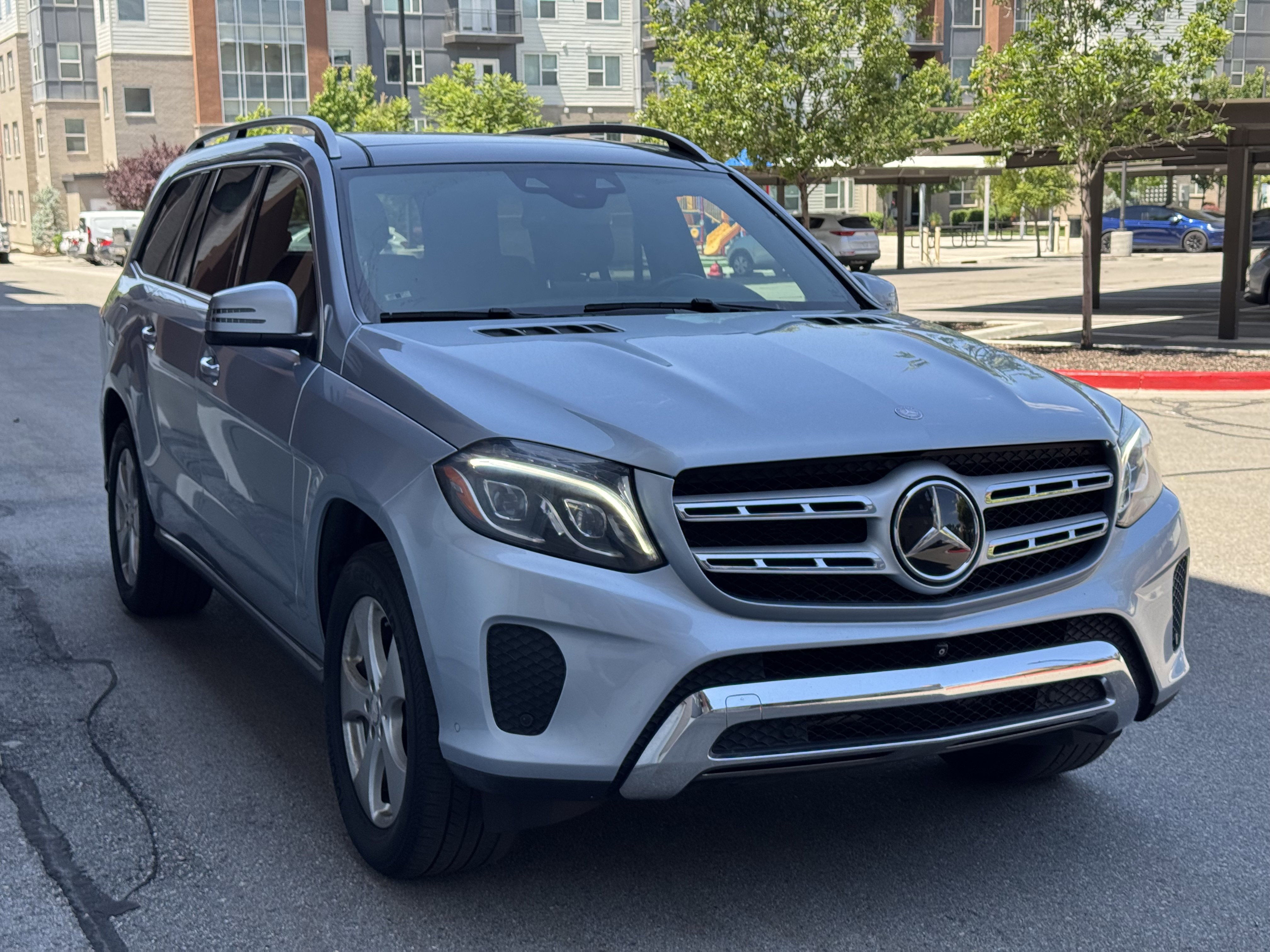 Used 2017 Mercedes-Benz GLS 450 4MATIC image 8