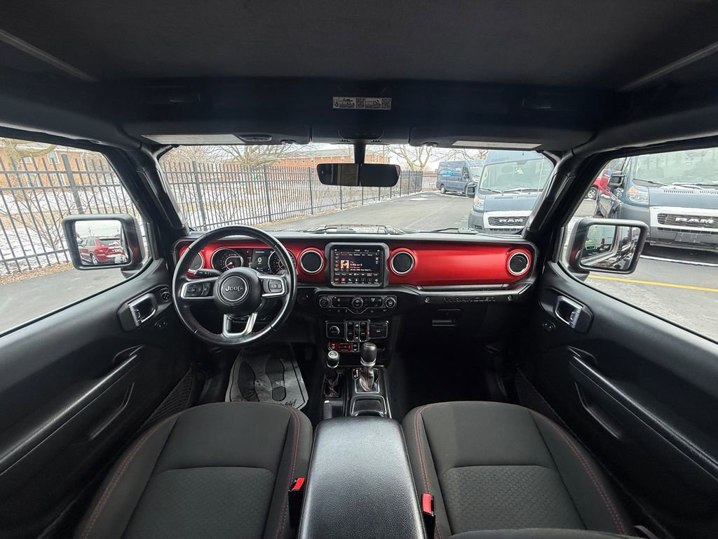 Used 2022 Jeep Wrangler Unlimited Rubicon image 10