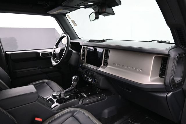 Certified 2025 Ford Bronco Outer Banks AWD/4WD image 35