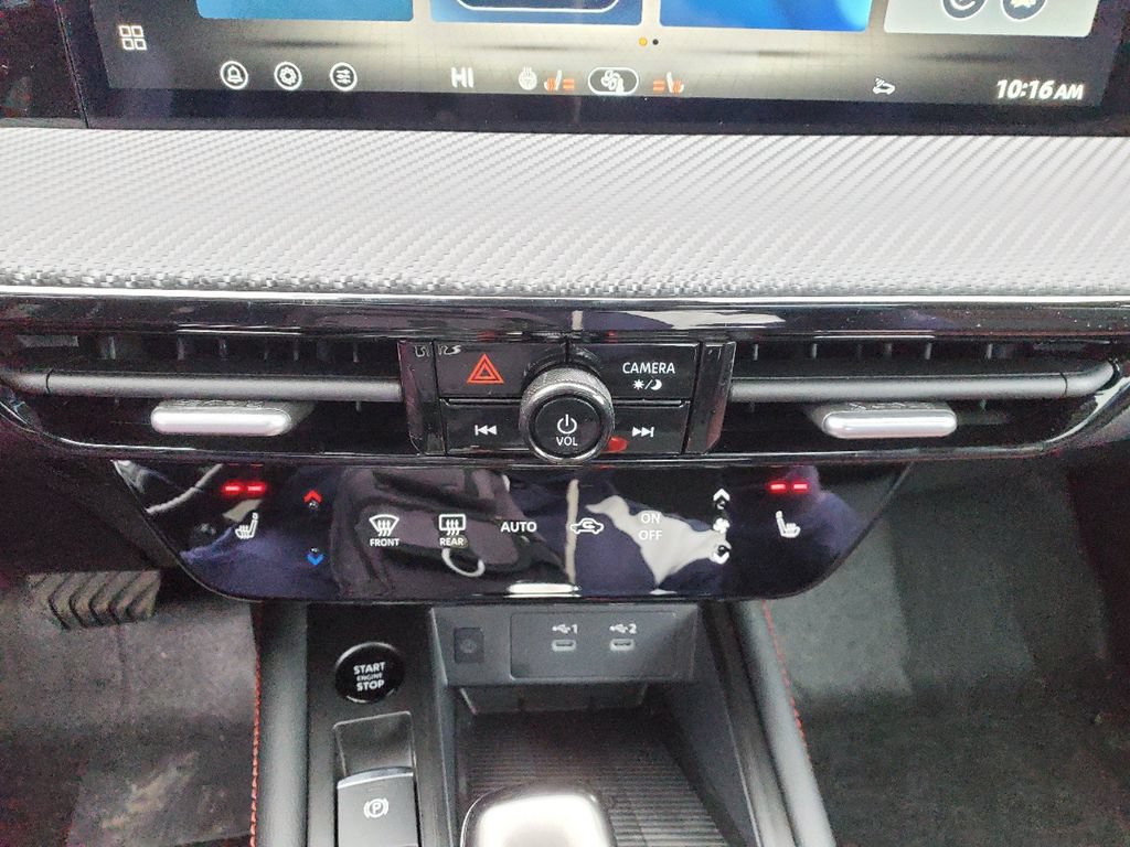 New 2026 Nissan Kicks SR w/ SR Premium Package FWD image 27